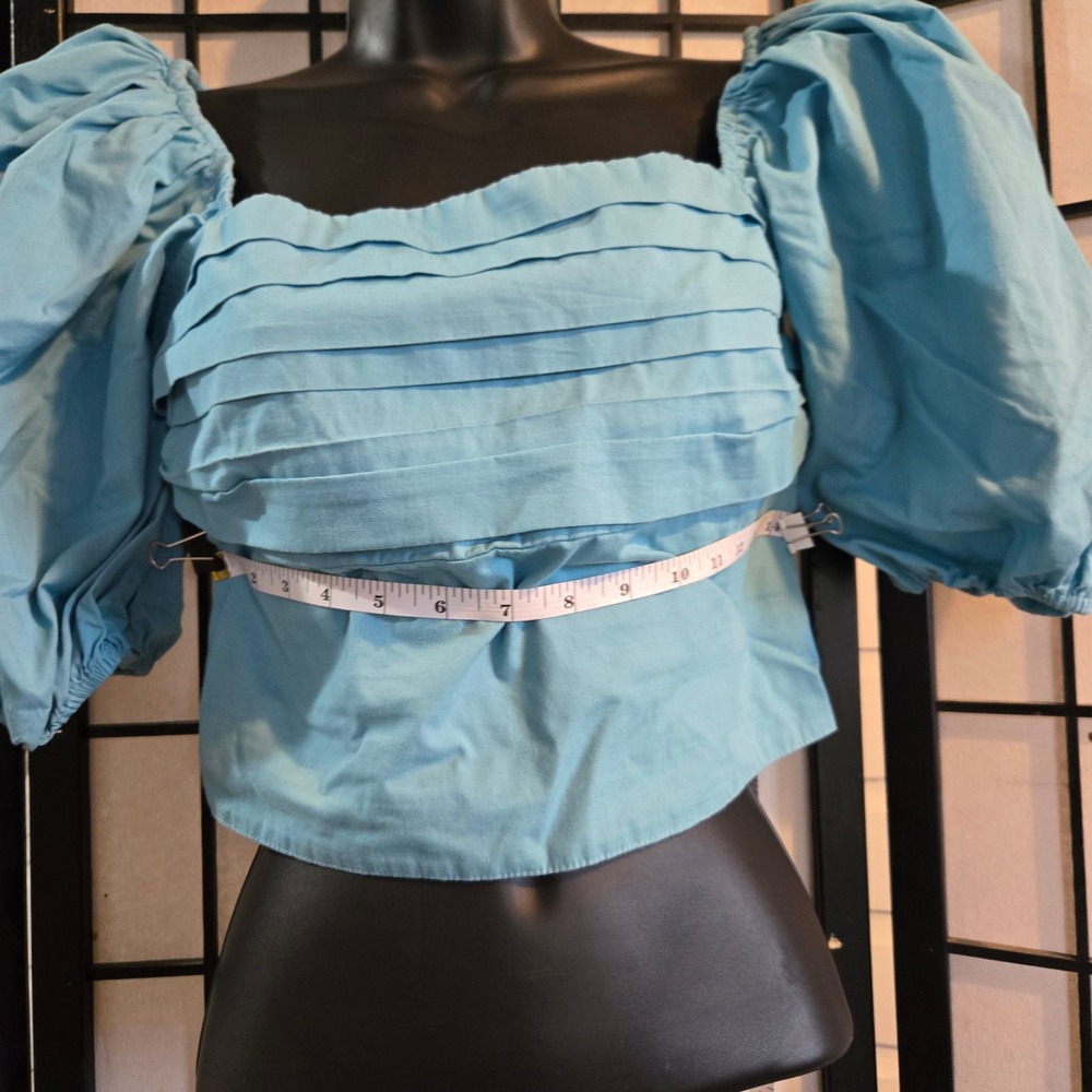 Abercrombie & Fitch Light Blue Pleated Puff Sleeve Smocked Crop Top Small - Picture 6 of 12